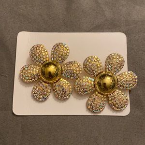 Rhinestone flower earrings